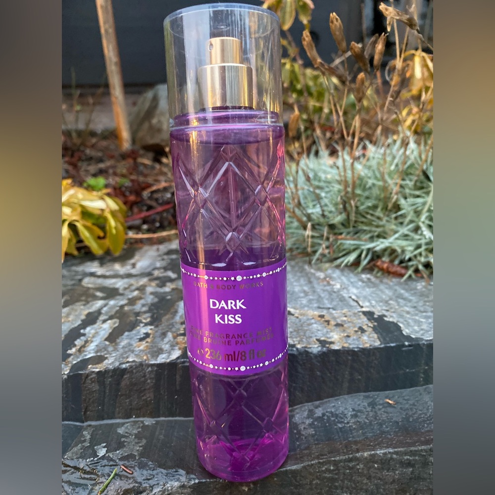 Dark Kiss 💋 fine fragrance mist new 236 ml
